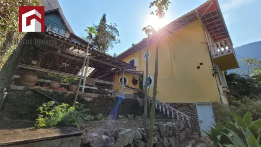 Casa com 3 Quartos à venda, 180m² no Retiro, Petrópolis