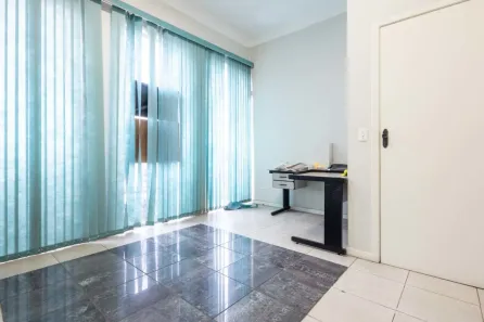 Ponto Comercial para alugar, 24m² no Jardim Oriental, São Paulo
