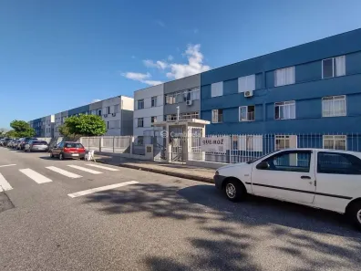 Apartamento com 3 Quartos para alugar, 66m² no Coqueiros, Florianópolis
