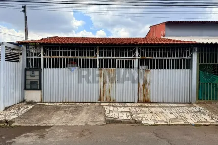 Casa com 4 Quartos à venda, 150m² no Riacho Fundo II, Brasília