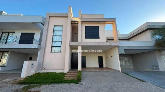 Casa de Condomínio com 3 Quartos para venda ou aluguel, 208m² no Floresta, Cascavel