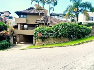 Casa com 4 Quartos à venda, 240m² no João Paulo, Florianópolis