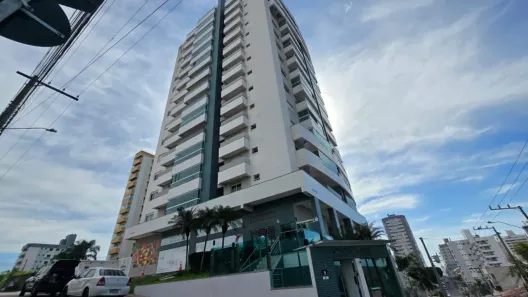 Apartamento com 2 Quartos à venda, 79m² no Barreiros, São José