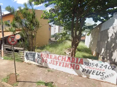 Lote/Terreno à venda, 300m² no Centro, Londrina