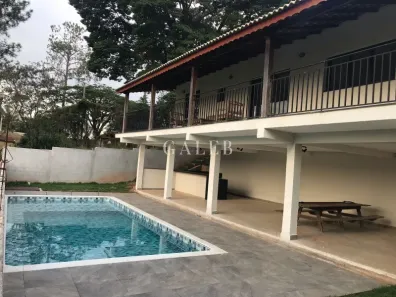 Casa com 3 Quartos à venda, 350m² no Jardim Estância Brasil, Atibaia