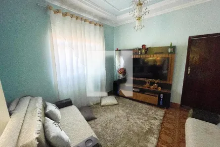 Casa com 3 Quartos à venda, 126m² no Industrial, Contagem