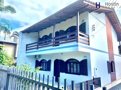 Imóvel Comercial com 3 Quartos à venda, 150m² no Centro, São Francisco do Sul