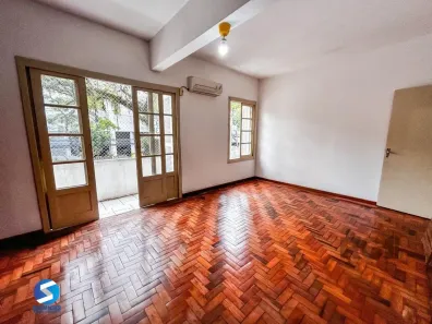 Apartamento com 3 Quartos à venda, 99m² no Rio Branco, Porto Alegre