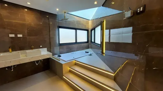 Casa de Condomínio com 6 Quartos para alugar, 578m² no São Paulo II, Cotia