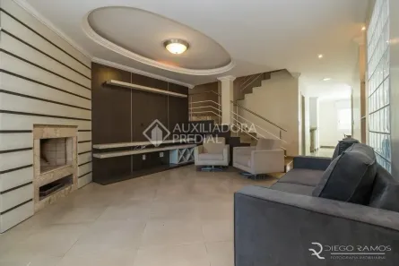 Casa de Condomínio com 3 Quartos à venda, 208m² no Sarandi, Porto Alegre