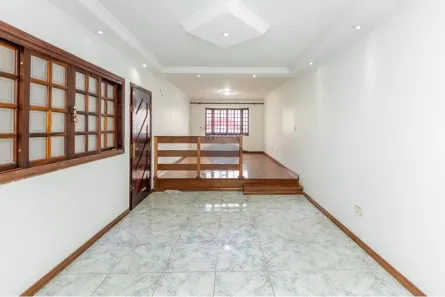 Sobrado com 3 Quartos à venda, 285m² no Vila Mangalot, São Paulo