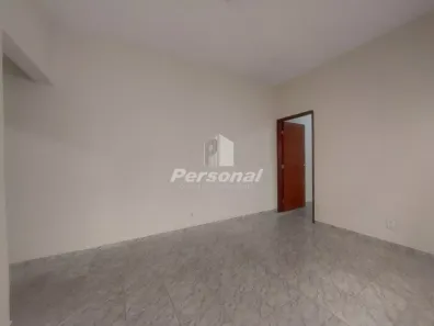 Casa com 2 Quartos para alugar, 125m² no Jardim do Sol, Taubaté