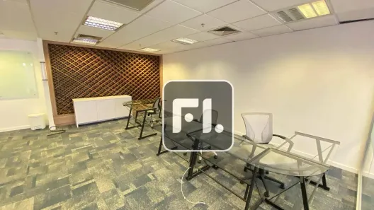 Sala Comercial para alugar, 550m² no Bela Vista, São Paulo