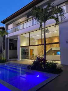 Casa de Condomínio com 5 Quartos à venda, 380m² no , Mata de São João