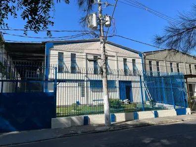 Galpão/Depósito/Armazém para alugar, 698m² no Jardim Marisa, São Paulo