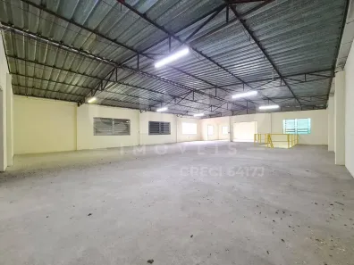 Galpão/Depósito/Armazém para venda ou aluguel, 700m² no Vila Nova, Blumenau