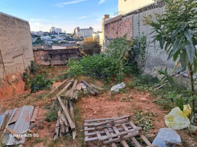 Lote/Terreno à venda, 360m² no Carlos Prates, Belo Horizonte