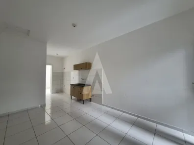 Casa com 2 Quartos para alugar, 60m² no Adhemar Garcia, Joinville