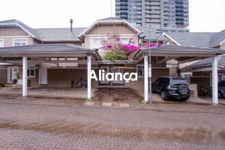 Casa de Condomínio com 5 Quartos para alugar, 375m² no Jardim Carvalho, Porto Alegre