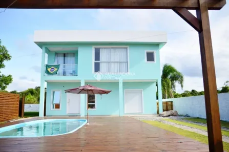 Casa com 4 Quartos à venda, 240m² no Canasvieiras, Florianópolis
