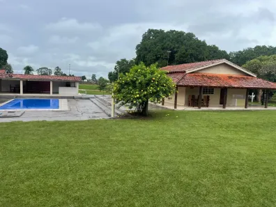 Fazenda/Sítio com 6 Quartos à venda, 1000m² no Centro, Araguaiana