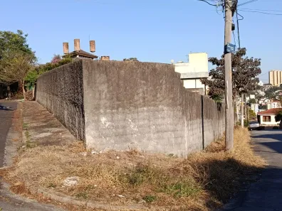Lote/Terreno à venda, 823m² no Cidade São Francisco, São Paulo