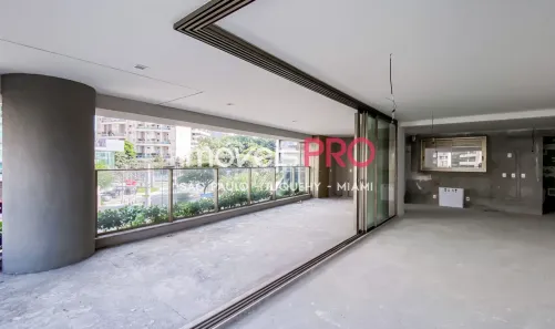 Apartamento com 3 Quartos à venda, 220m² no Moema, São Paulo