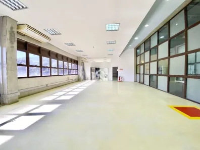 Sala Comercial para alugar, 380m² no Jardim Belizário, Cotia
