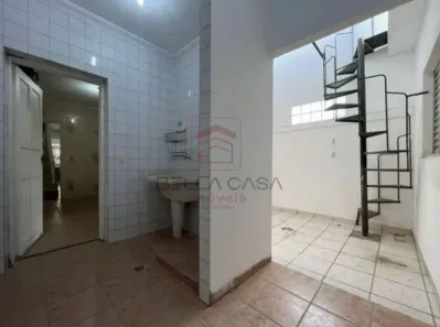 Sobrado com 3 Quartos à venda, 200m² no Vila Cláudia, São Paulo