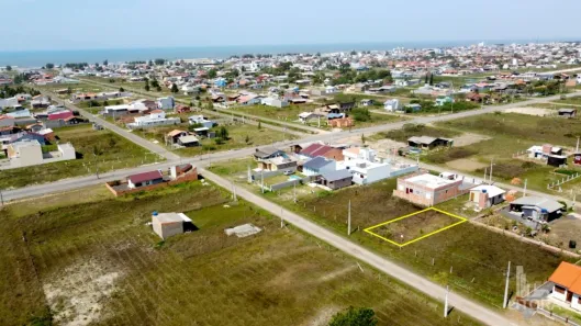Lote/Terreno à venda, 300m² no Village Dunas 1, Balneário Gaivota