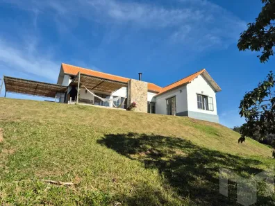 Casa de Condomínio com 2 Quartos à venda, 120m² no Itaipava, Petrópolis