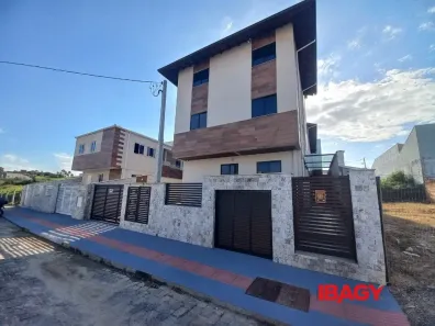 Apartamento com 1 Quarto para alugar, 26m² no Areias, São José