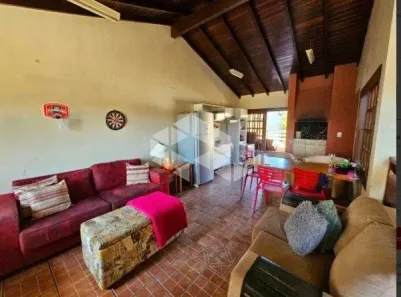 Casa com 4 Quartos à venda, 240m² no Passo da Areia, Porto Alegre