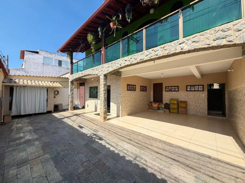 Casa com 3 quartos — Copacabana, Belo Horizonte