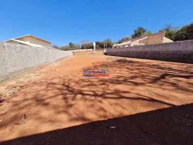 Lote/Terreno à venda, 1000m² no Fluminense, Florestal