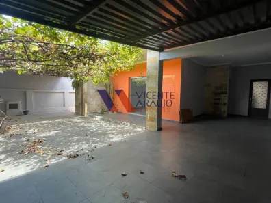 Casa com 3 Quartos à venda, 200m² no Angola, Betim