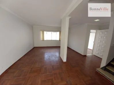 Sobrado com 3 Quartos para venda ou aluguel, 136m² no Santo Amaro, São Paulo