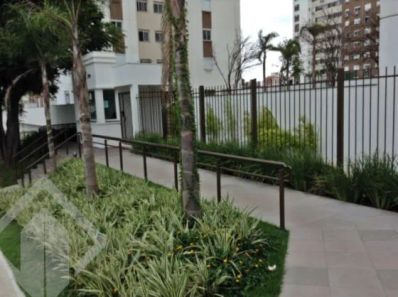 Apartamento com 2 Quartos à venda, 58m² no Passo da Areia, Porto Alegre