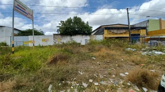 Lote/Terreno à venda, 1245m² no Centro, Camaçari