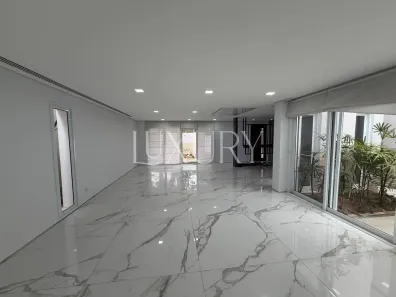 Casa com 4 Quartos à venda, 238m² no Jardim Luzitânia, São Paulo