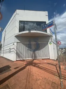 Imóvel Comercial à venda, 323m² no Centro, Anápolis