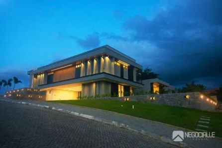Casa de Condomínio com 5 Quartos à venda, 405m² no Monte Santo, Campina Grande