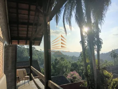 Sobrado com 4 Quartos à venda, 226m² no Roseira, Mairiporã