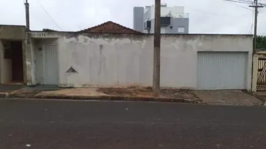 Lote/Terreno à venda, 360m² no Santa Mônica, Uberlândia
