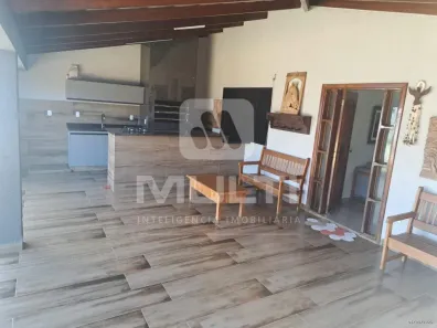 Casa com 3 Quartos à venda, 190m² no Nossa Senhora das Graças, Uberlândia