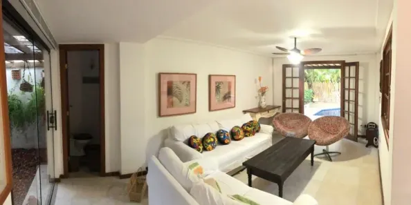 Casa de Condomínio com 4 Quartos à venda, 245m² no Mata de São João, Mata de São João