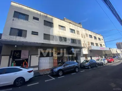 Apartamento com 2 Quartos para alugar, 50m² no Centro, Uberlândia