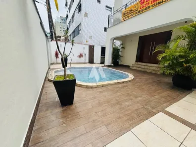 Sobrado com 3 Quartos à venda, 215m² no Centro, São Vicente