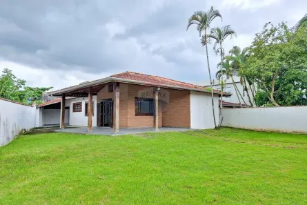 Casa com 4 Quartos à venda, 142m² no Pontal de Santa Marina, Caraguatatuba