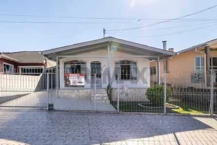 Casa com 3 Quartos à venda, 182m² no Santa Helena, Lages